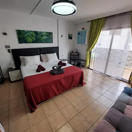 Апартаменты Relax Tenerife *